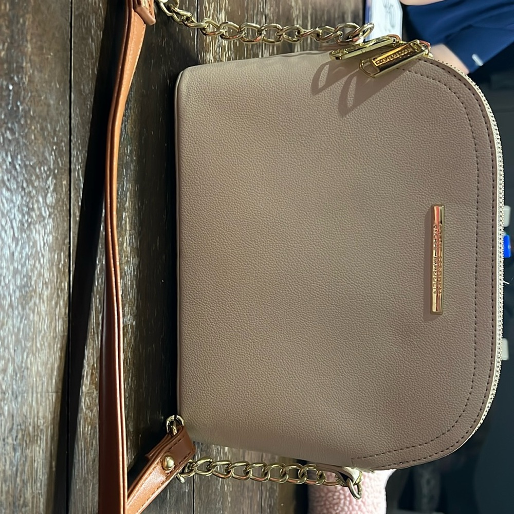 Steve Madden crossbody purse